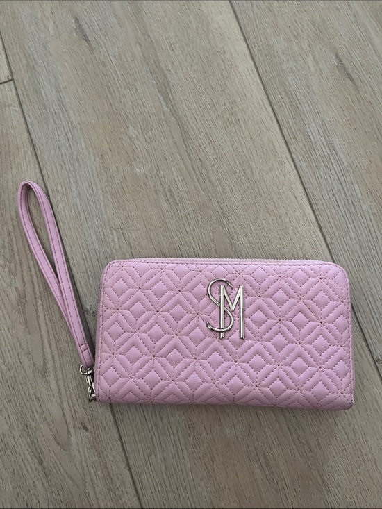 Steve Madden Handbags - Steve Madden Quilted Pink Wristlet Wallet with SM Logo-Gently used